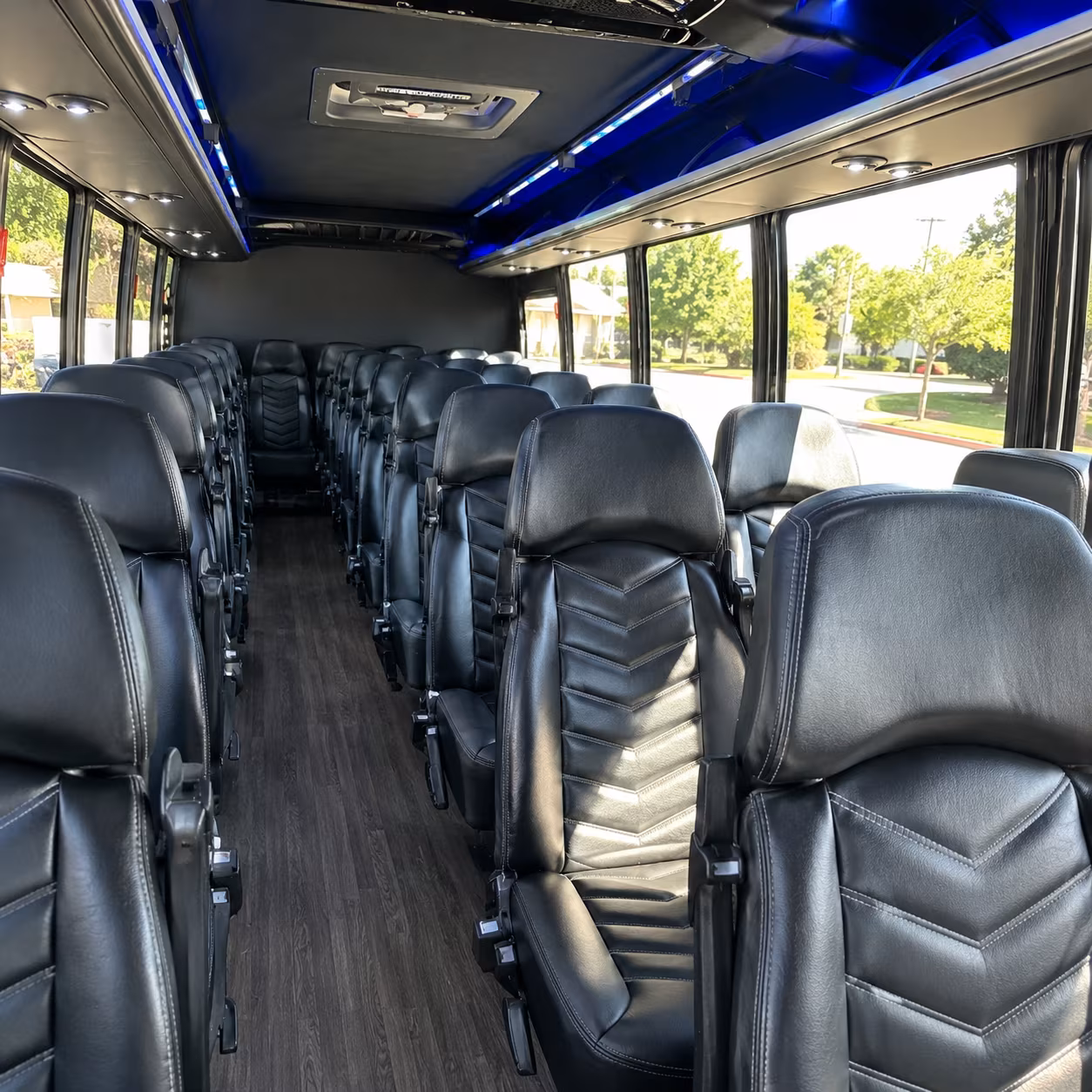 charter buses for group wine tours along de portola wine trail