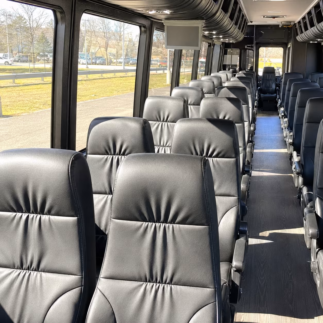 charter buses for vista weddings at vineyard and outdoor venues