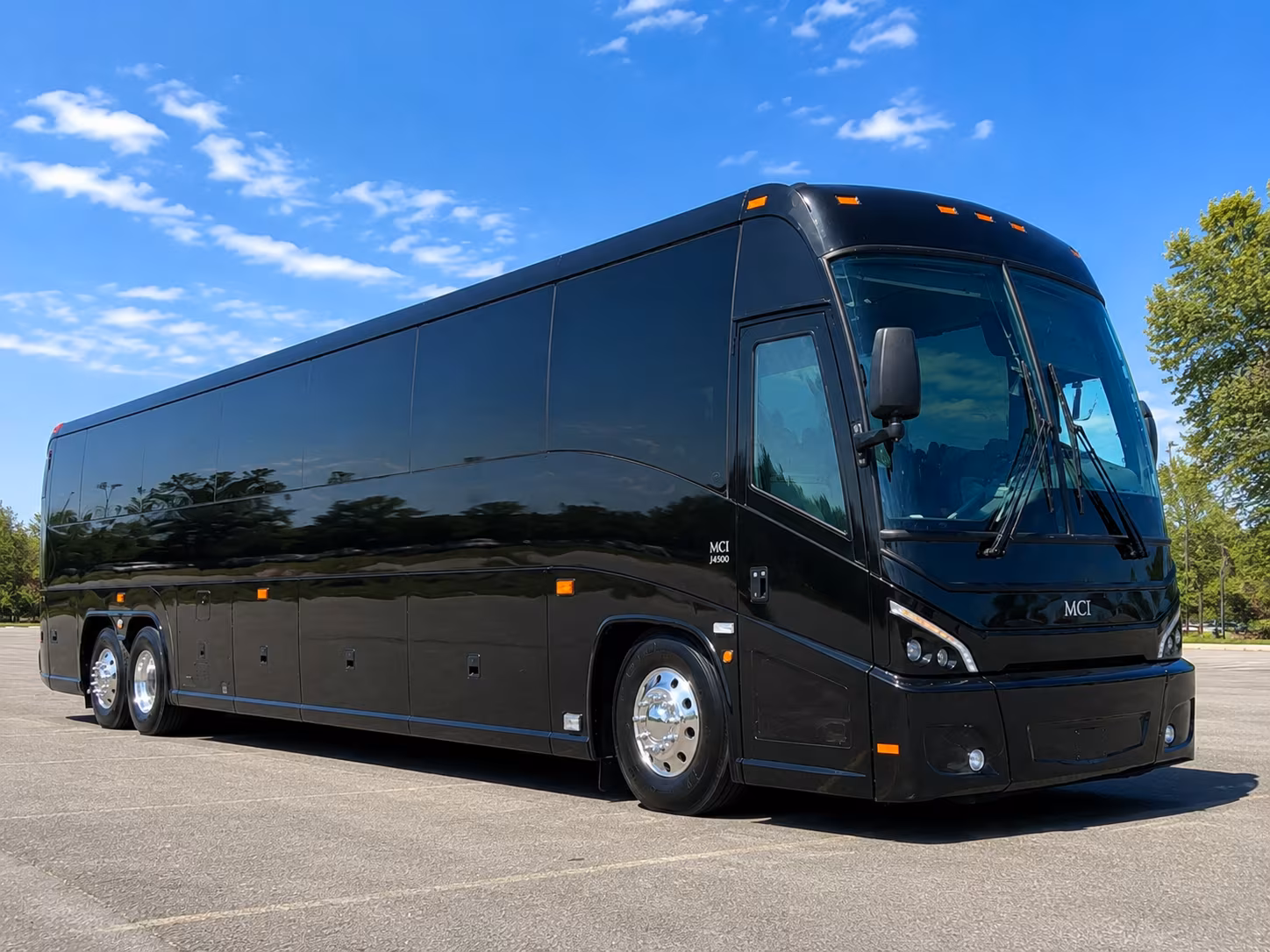 military base shuttle buses connecting vista and camp pendleton