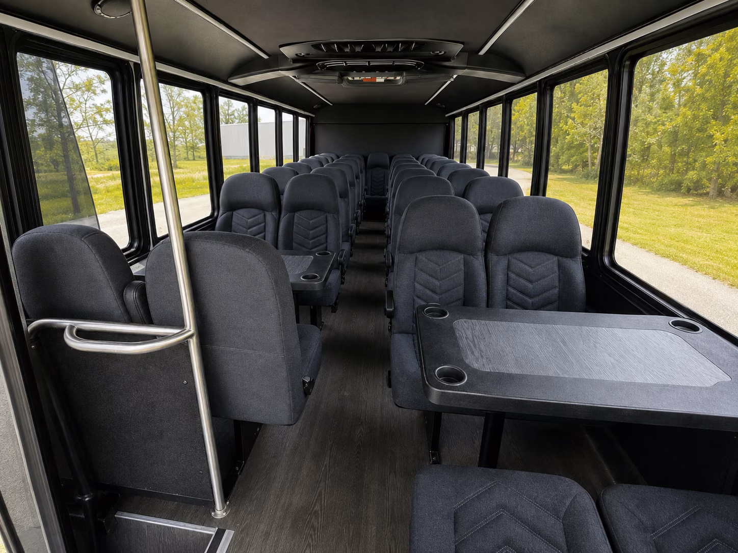 vista 15 passenger minibus interior