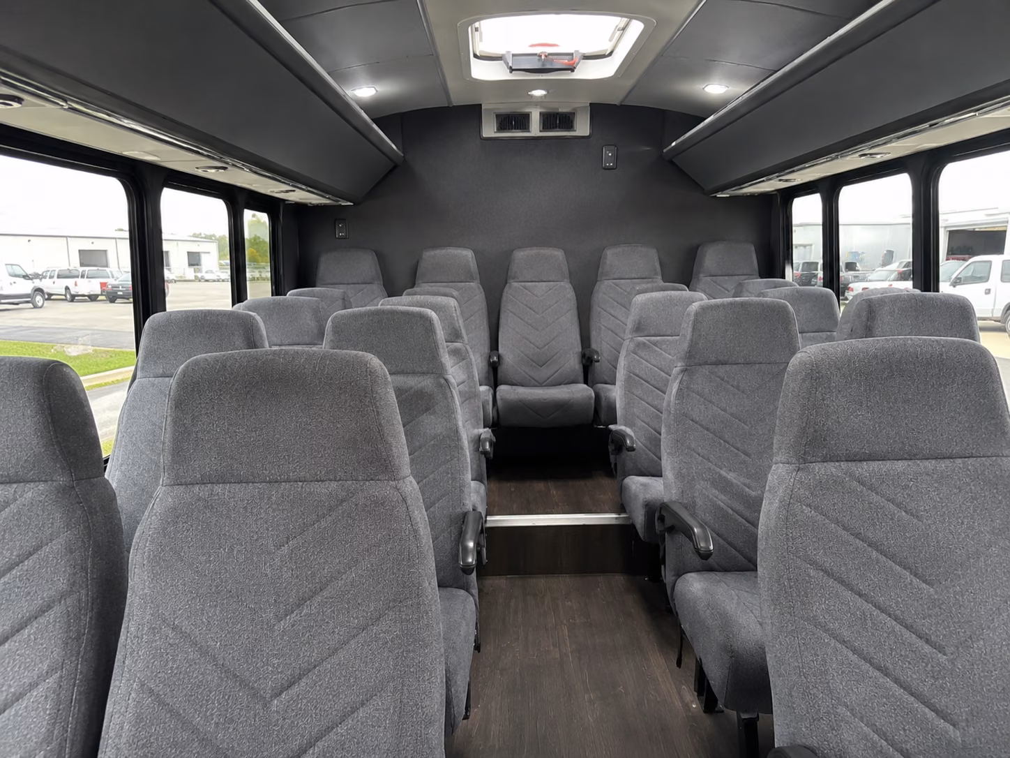 vista 20 passenger minibus interior