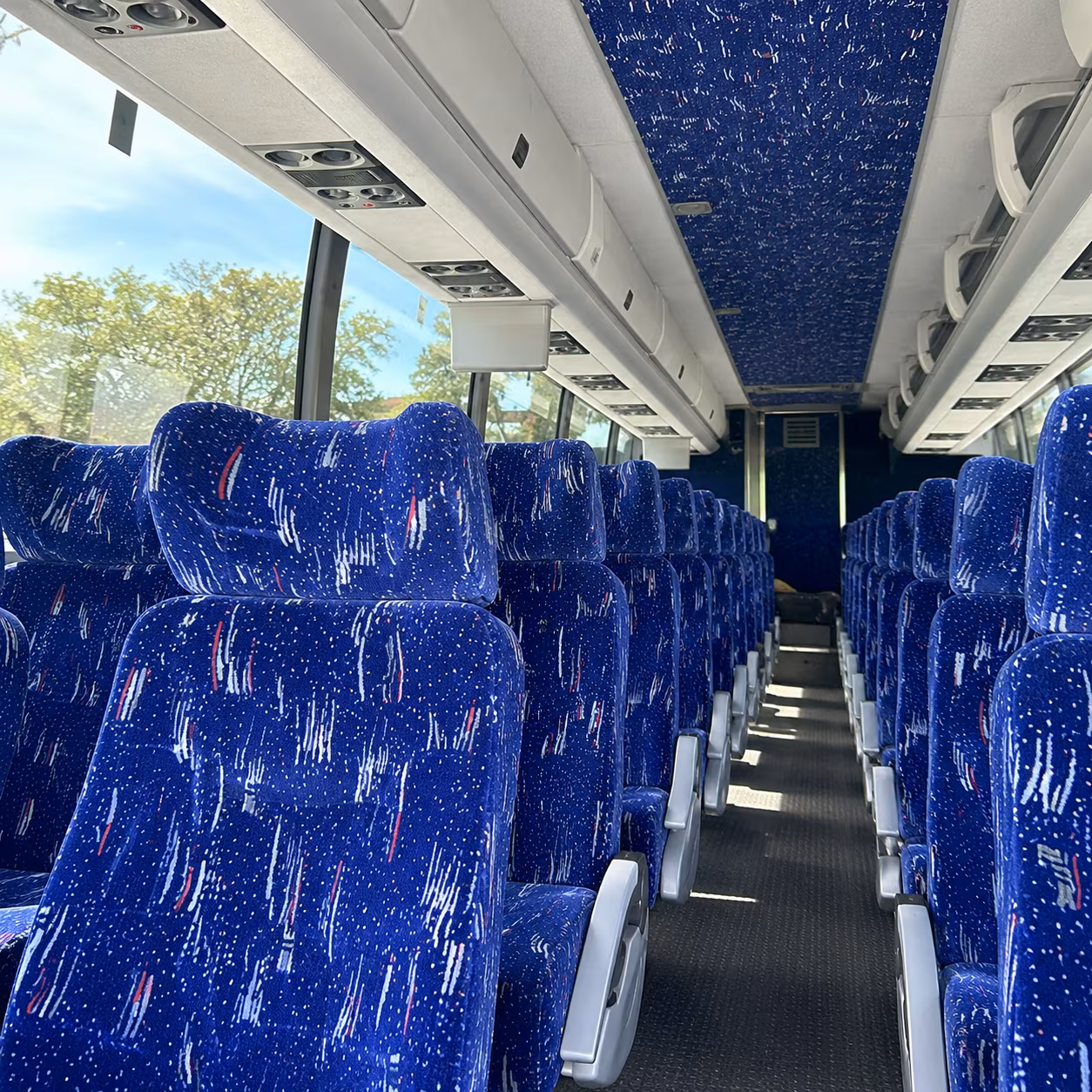 vista charter bus