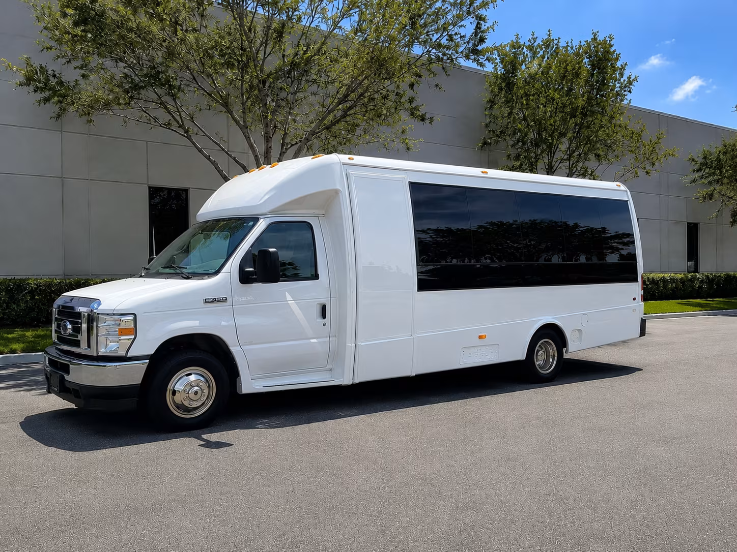 why rent using vistacoachbusservice com
